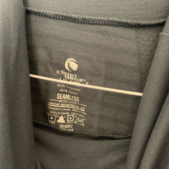 Climawear yoga shirt - Picture 3 of 7